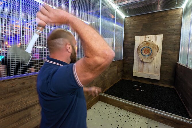 1 Hour Private  Axe Throwing Experience in Eastbourne - Good To Know