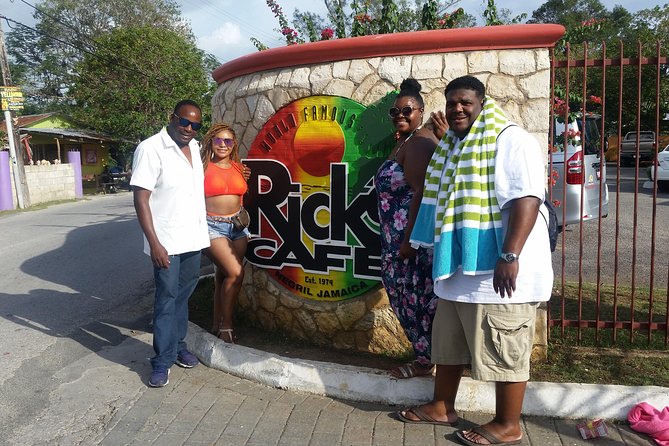 1. Negril Private Airport Transfer To/From Hotels & Accommodations - Pricing and Guarantee
