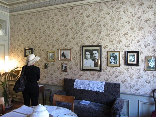 10-Hour Private Tour in Bern From Zurich - Good To Know