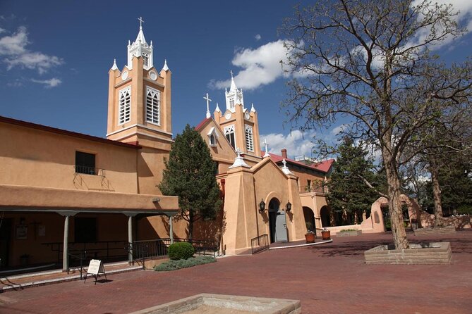 12pm - Public High Noon History, Legends & Lore Tour - Guided Old Town Stroll