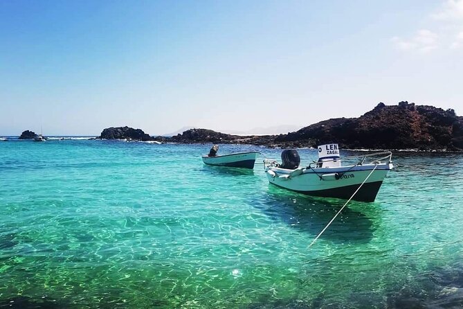 1 Day Hiking Adventure in Isla Lobos - Inclusions and Services