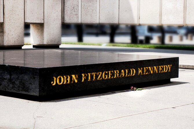 1-Hour JFK Assassination Walking Tour - Tour Highlights