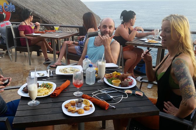 1. Negril Private Airport Transfer To/From Hotels & Accommodations - Pickup and Start Time Details