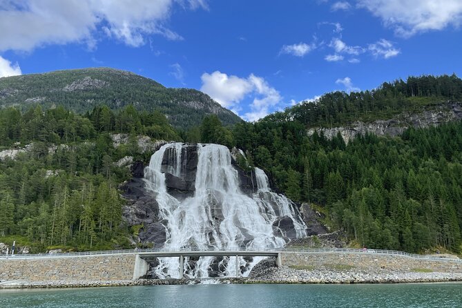 1 Night Hardangerfjord Private Fjord-Cruise - Overview and Duration