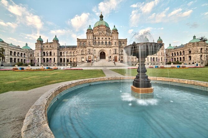 2.5-Hour Tips-Based Walking Tour of Victoria - Starting Point (Inner Harbour)