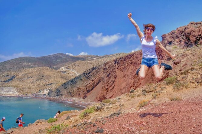 2-Day Santorini Bus Tour With Volcanic Cruise - Pickup Details and Cancellation Policy