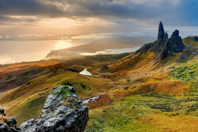 2-Day Tour to Isle of Skye, The Fairy Pools & Highland Castles - Tour Highlights