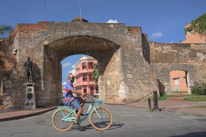 2 Hour Bike Rental Colonial Zone / Santo Domingo - Whats Included