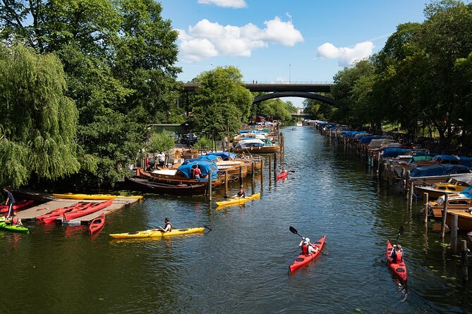 2 Hour Guided Kayak Trip in Central Stockholm - Whats Included