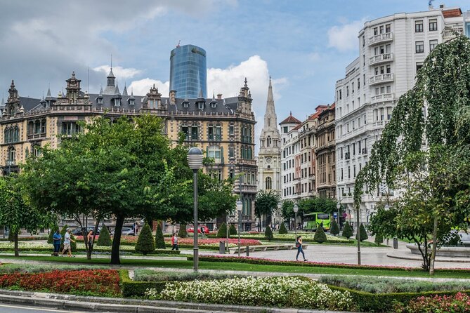 2 Hours Private Family Guided Walking Tour in Bilbao - Citys History and Culture