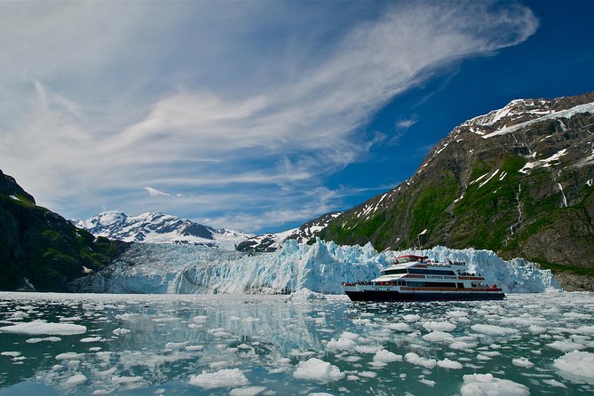 26 Glacier Cruise and Coach From Anchorage, AK - Inclusions and Amenities