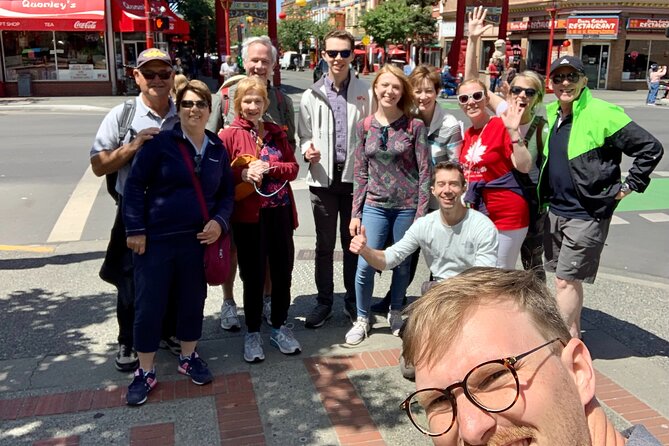 3-Hour Tips Based Walking Tour of Toronto - Reviews