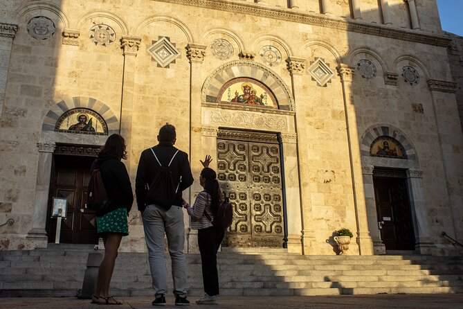 3 Hours Private Guided Tour of the Historical Quarters of Cagliari - Historical Quarters Overview