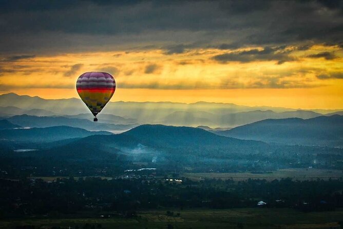 3 Hours Sunrise Hot Air Balloon Adventure in Chiang Mai - Overview of the Sunrise Hot Air Balloon Adventure