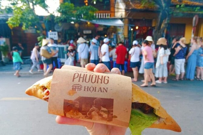 4-hour Evening Safari of Hoi An Cuisine - Exploring Local Food Markets