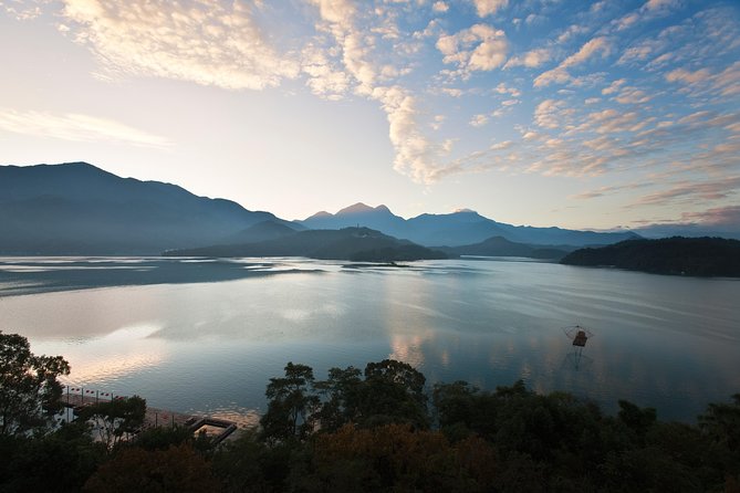 5-DAY Fascinating Formosa SIC Tour (Min. 4 Pax) - Pickup and Transportation