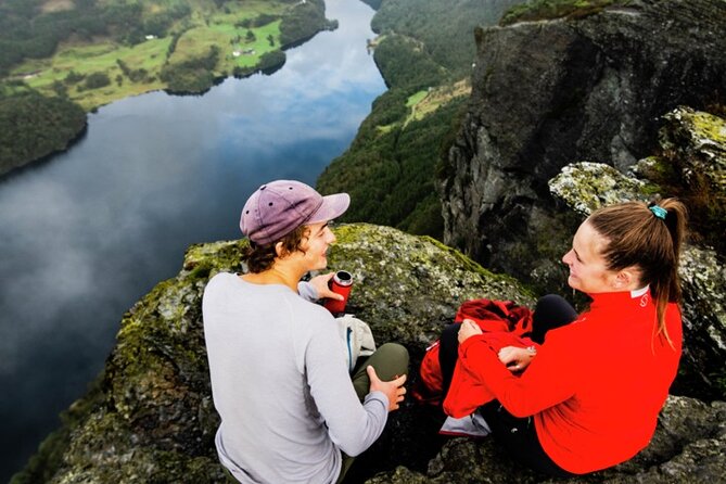 5-Hour Guided Hike Tour to Himakånå The Mini Trolltunga - Inclusions