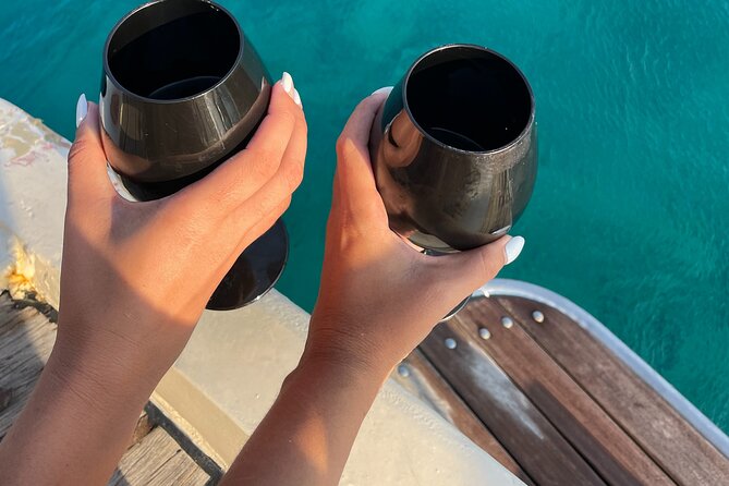 6 Hour Private Cruise in Mykonos With Food and Drinks - Food and Drinks Included