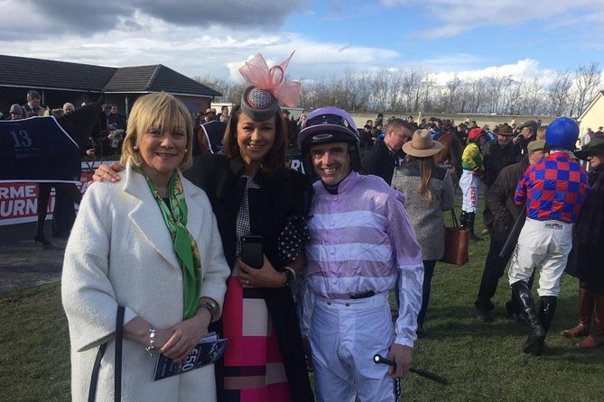 A Day At The Races & the Horse Lovers Tour - Tour Overview