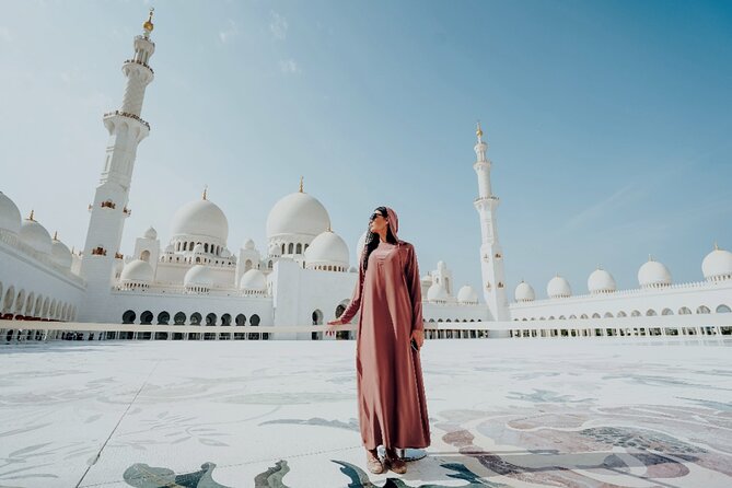 Abu Dhabi Private Tour With Gold Coffee at Emirates Palace - Overview and Inclusions