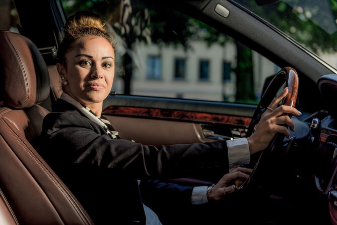Airport Limousine Transfer: Bromma Airport to Stockholm City 1-7 Passengers - Drop-off and Pickup Details