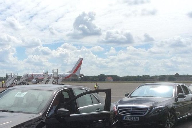 Airport Transfer Berlin for Max 8 Persons - Pricing and Availability