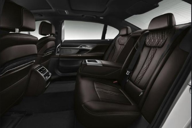 Airport Transfer By Luxuary First Class , Arlanda Airport-Sthlm City - Time-Saving Features of Luxury First Class Transfers