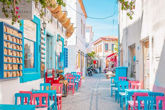 Alaçatı And Çeşme Private Tour - Itinerary Overview