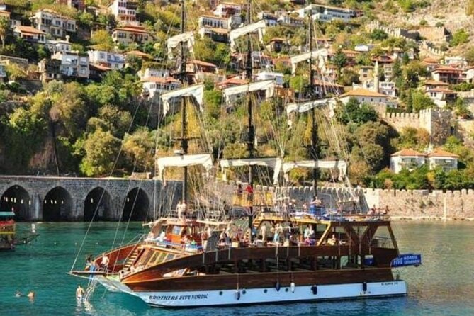 Alanya Catamaran Boat With Swimming and Snorkelling Activity - Booking Confirmation and Accessibility