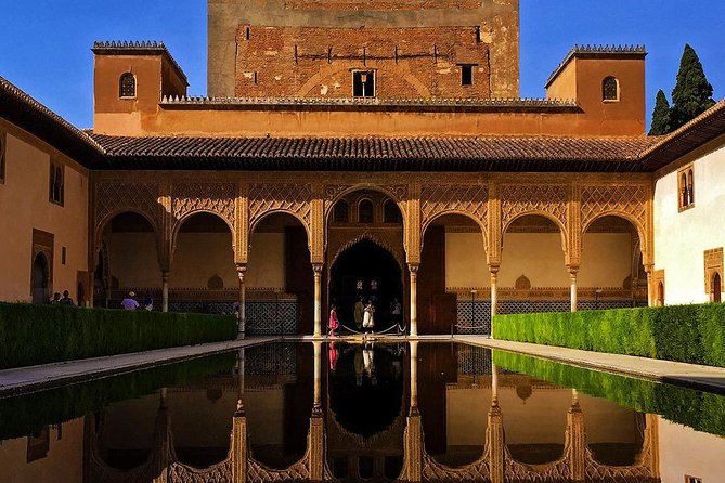 Alhambra Essential :Audio Guided Tour (With Nasrid Palaces) - End Point and Cancellation Policy