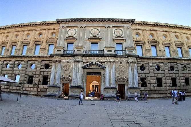 Alhambra Private Walking Tour - Customer Reviews
