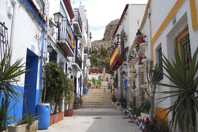 Alicante Private Walking Tour - Santa Bárbara Castle Exploration