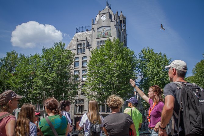 Amsterdam Historical City Walk Plus Local Tasting - Tour Highlights