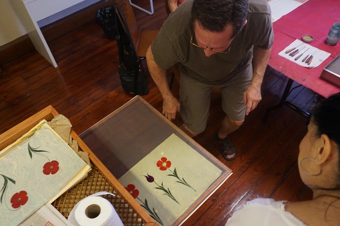 Art of Turkish Ebru Marbling Workshop in Istanbul - Workshop Overview