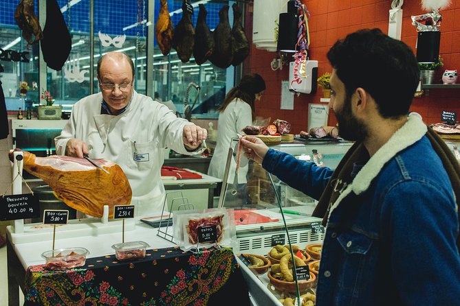 Authentic Food & Wine Tour in Porto - Local Market Exploration