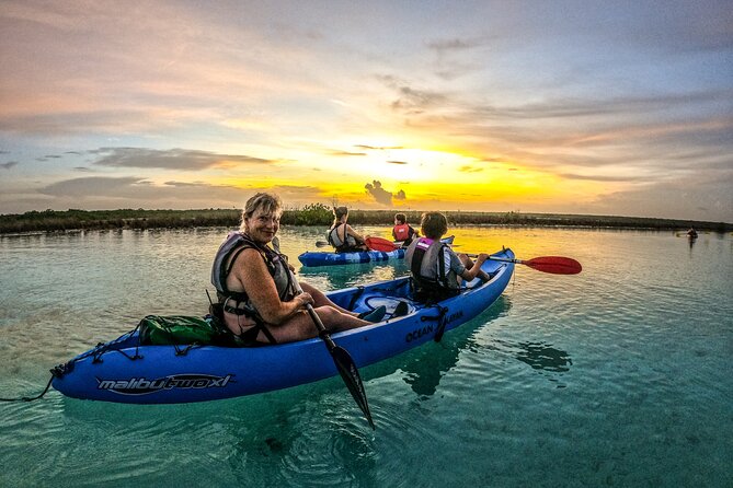 Bacalar Sunrise in Kayak - Tour Overview