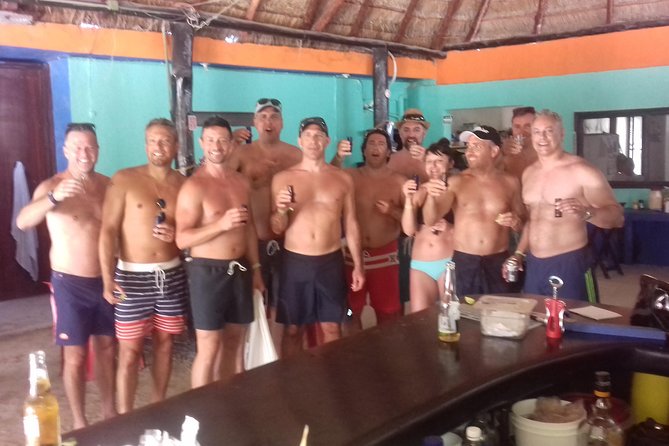 BEACH DAY in LOS ARRECIFES Restaurant-Open Bar and Lunch. - Beach Club Facilities and Inclusions