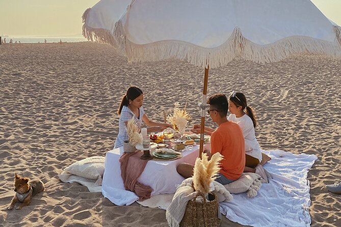 Beach Picnic With a Taste of Vietnamese Food and Drink - Menu and Food