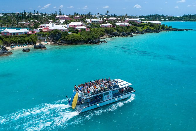 Bermuda Sundeck Sightseeing and Snorkel Experience - Captain Bob and Crew: Fun and Accommodating