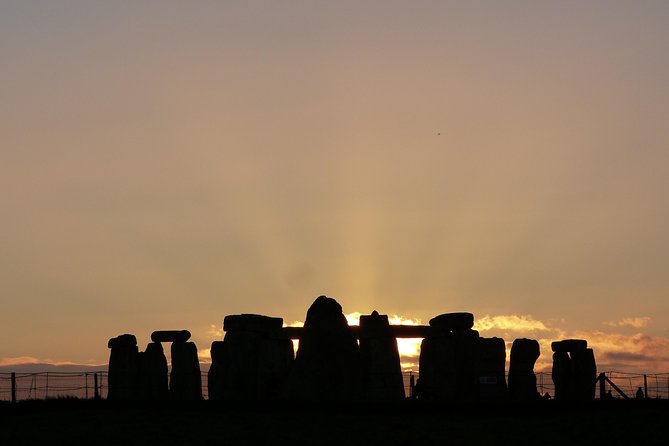 Bespoke Private Tours of Stonehenge and Avebury by Car With Local Guide - Tour Details and Inclusions