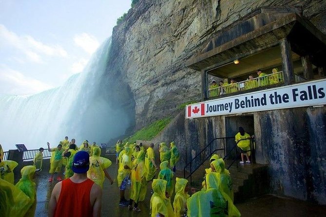 Best of Niagara Falls Tour Skylon Tower Lunch - Private-Safe Tour - Private Transportation and Hassle-Free Experience