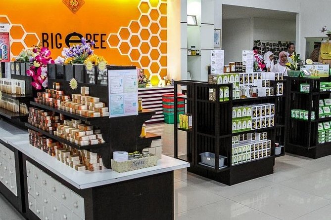 Big Bee Farm Pattaya ( Entry & Return Transfers) - Activities and Attractions