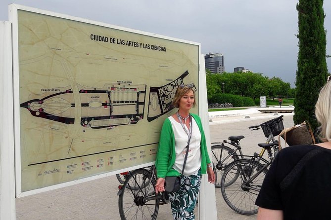 Bike Tour With City Guide From Old to New - Tour Highlights