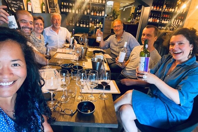 Blind Wine Tasting to Discover Wine Differently - The Importance of Blind Wine Tasting