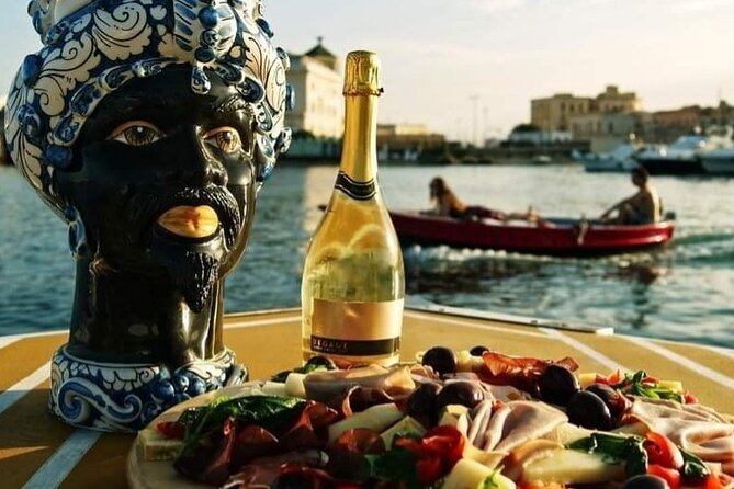 Boat Excursion to Ortigia With Typical Homemade Lunch - Boat Excursion Overview