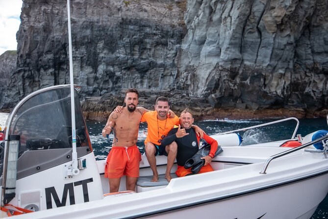 Boat Tour: Cave Tour on The North Coast - Meeting and Pickup Information
