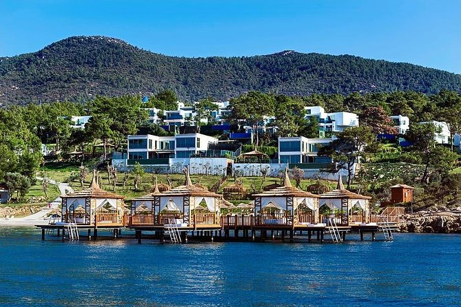 Bodrum Airport Transfers : Bodrum City to Bodrum Airport BJV in Business Car - Private Business Car Transfer