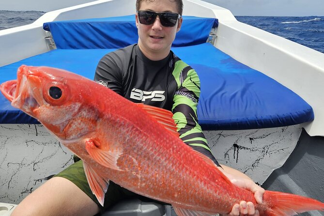 Bonaire Private Fishing Charter With Local Captain - Meeting and Pickup