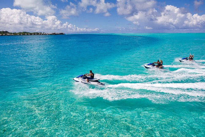 Bora Bora 4WD Tour Including Lunch at Lucky House & Jet Ski Tour - The Sum Up