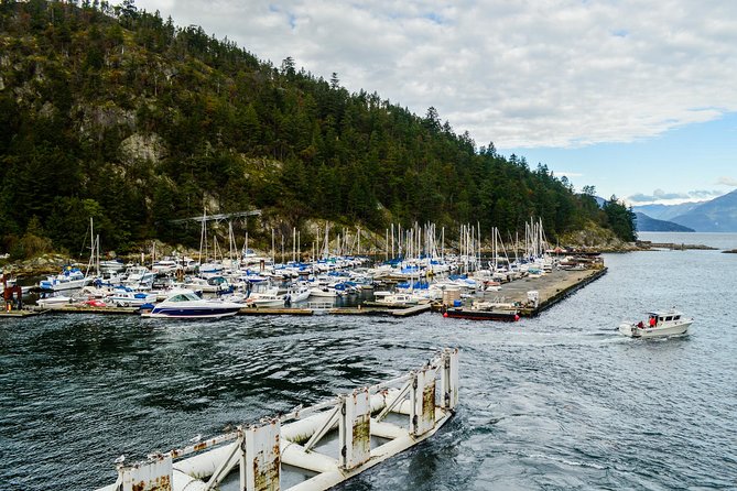 Bowen Island Ferry, Hike & Photography - Tour Details